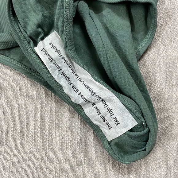 Target bodysuit - Picture 3 of 4